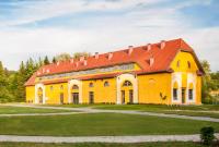 Pokoje Bukowiec Folwark i Park - Bed and Breakfast
