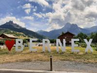 Le 67,ski et randonnée,WIFI, lave linge,sèche linge,parking gratuit - B&B Bernex