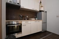 Appartement 2 Chambres Premier avec Terrasse et Jardin