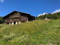 Demi Chalet Le LACHAT - Chambres d’hôtes