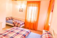 Triple Room with Garden View