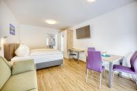 Apartment with Lake View