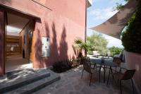 Beachfront Apartment Rosa del Mar Jardin - B&B