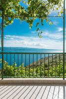 Apartment Kuzmanić - B&B Lokva Rogoznica