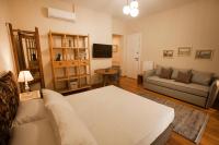 Bentzi...Boutique Apartment 6, Superior Suite for 4 Guests