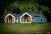 Pike Fishing Camp - Bed and Breakfast