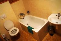 Driepersoonskamer met Badkamer