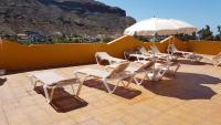 Dominos Apartment with heated pool by SunHousesCanarias - B&B