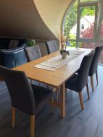 Groot appartement met 2 Slaapkamers en Balkon