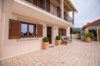 Dimoulias House - B&B