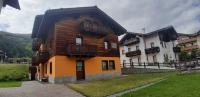 Chalet SUNFLOWER Appartamenti - Chambres d'hôtes Livigno
