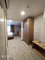 Chambre Double ou Lits Jumeaux avec Salle de Bains Privative