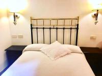 Double or Twin Room with Bathroom