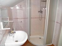 Appartement op Zolder met 2 Slaapkamers