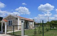 The Stone House - Ferienwohnung Nípsa