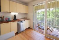 Apartment with Garden View