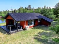 B&B Håls - 4 person holiday home in L s - Bed and Breakfast Håls