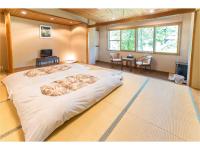 Japanese-Style Quadruple Room with Shared Bathroom