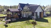 Vahtra Vacation House - Bed and Breakfast Käsmu