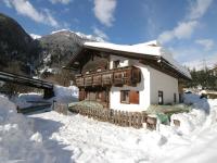 B&B Matrei in Osttirol - Welcoming Holiday Home with Garden in Tyrol - Bed and Breakfast Matrei in Osttirol