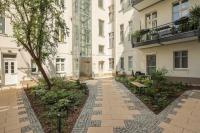 5 Personen Altbau nahe Kurfürstendamm - Shakespeare - B&B Berlino