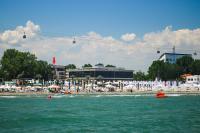 Residencia Del Mar Mamaia - Chambres d’hôtes Mamaia