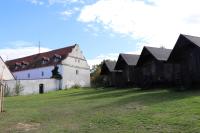 tvrz Holešice Orlická přehrada - Chaty - B&B Kamenice