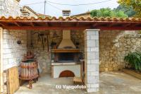 Villa Votistis - Bed and Breakfast Karyá