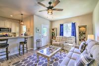 Hill Country Escape Hike, Swim, and Drink Wine - Bed and Breakfast