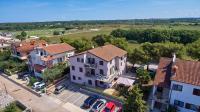 Apartments Christine - Chambres d'hôtes Umag