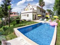 B&B Karojba - Holiday Home Palma - MVN202 by Interhome - Bed and Breakfast Karojba