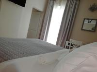 Deluxe Tweepersoonskamer met 1 of 2 Bedden en Uitzicht op het Meer