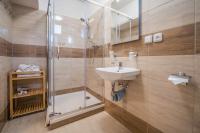 Habitación Doble Deluxe (2 adultos + 1 niño) 