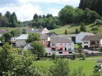 B&B Übereisenbach - Sabine’s Gästehaus - Bed and Breakfast Übereisenbach