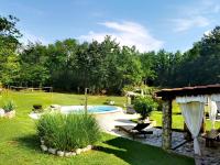 Holiday House VUKI - B&B