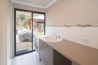 Djarlma Two-Bedroom Chalet