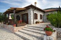 VILLA KOUTSOYPIA STONE HOUSE - B&B Sami