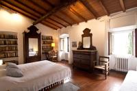 Double or Twin Room with Private External Bathroom