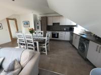 B&B Nairn - Riverbank Apartments - Bed and Breakfast Nairn