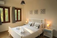 Golden Evelyn - B&B Agia Paraskevi