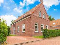 B&B Breskens - Cozy detached house near Breskens with garden and two nice terraces - Bed and Breakfast Breskens