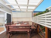 The Croft Cosy Beach House with Aircon and only 270m to the Beach - Chambres d'hôtes Fingal Bay