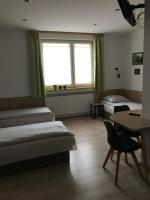 Chambre Triple avec Salle de Bains Privative
