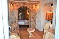 The Flintstones House - Bed and Breakfast Limenaria
