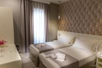 Deluxe Doppel-/Zweibettzimmer mit Balkon
