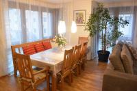 Beste Lage im Zentrum und am Hofgarten 150qm mit Klima, 2xBalkon, Aufzug, Familienfreundlich - Bed and Breakfast Bayreuth