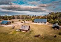 Brīvdienu māja "Avotiņš" - B&B Līvāni