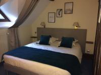 Les 3 Roses - B&B Anjouin