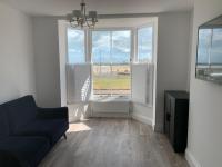 B&B Margate - Amazing Luxury Beach Front Apartment - Bed and Breakfast Margate