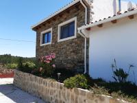 Studio - Split-Level